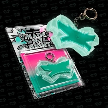 LE SSERAFIM 2ND SINGLE ALBUM [ MADE MY NIGHT ] GLOW CLICKER KEYCHAIN